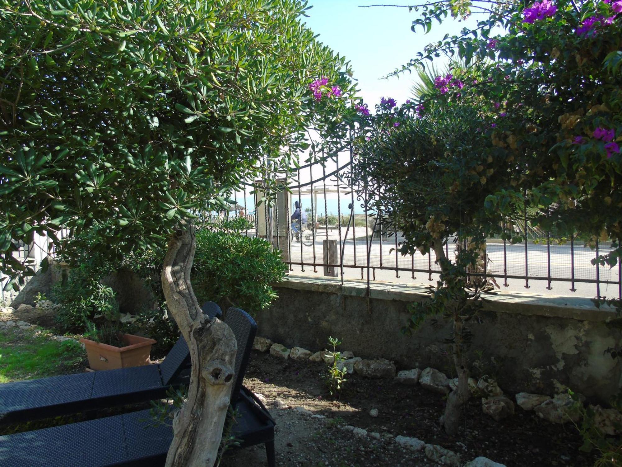Villino Vanzetti 1930 Cagliari Exteriör bild