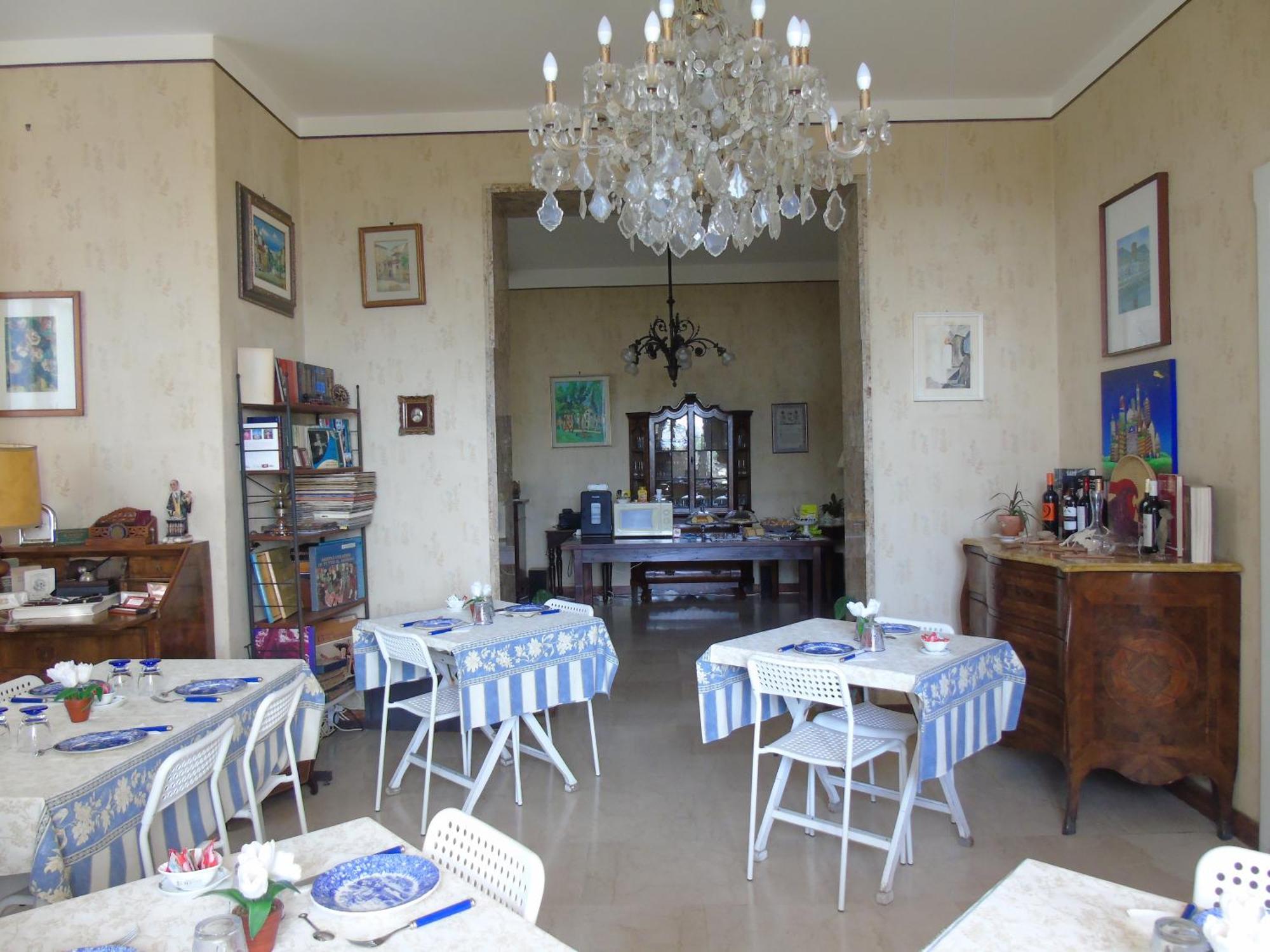 Villino Vanzetti 1930 Cagliari Exteriör bild