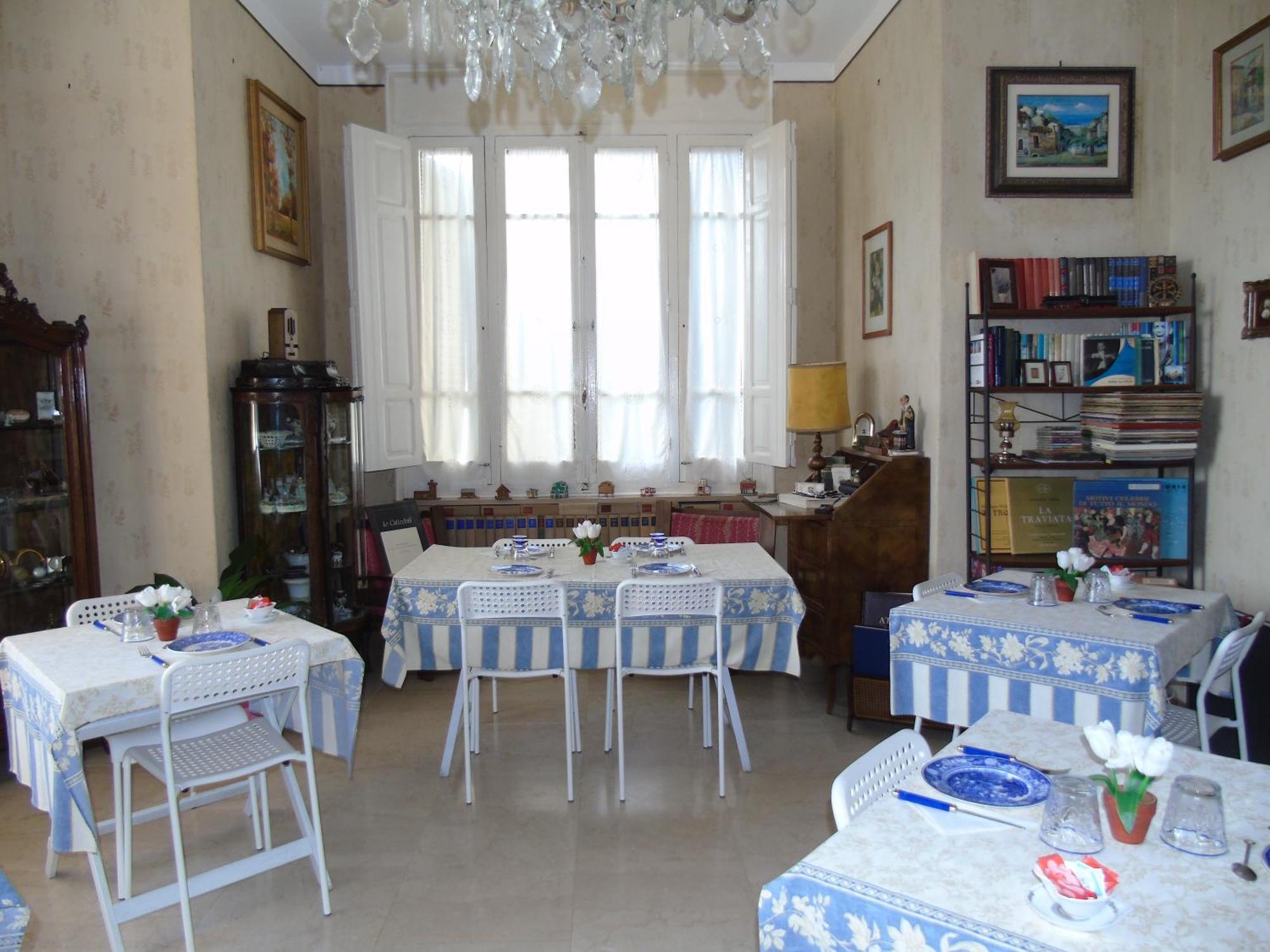 Villino Vanzetti 1930 Cagliari Exteriör bild
